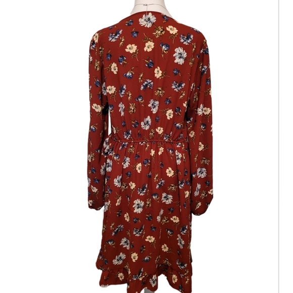 Xhilaration Floral Side Tie Wrap Dress, Sz M, EUC - Picture 4 of 7